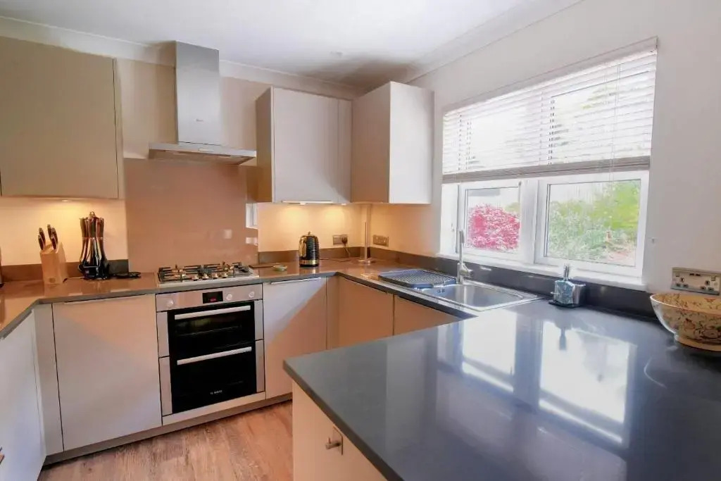 7 Coram Court