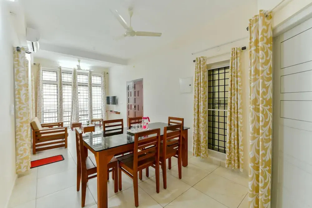 Arathi Apartments By OYO Rooms