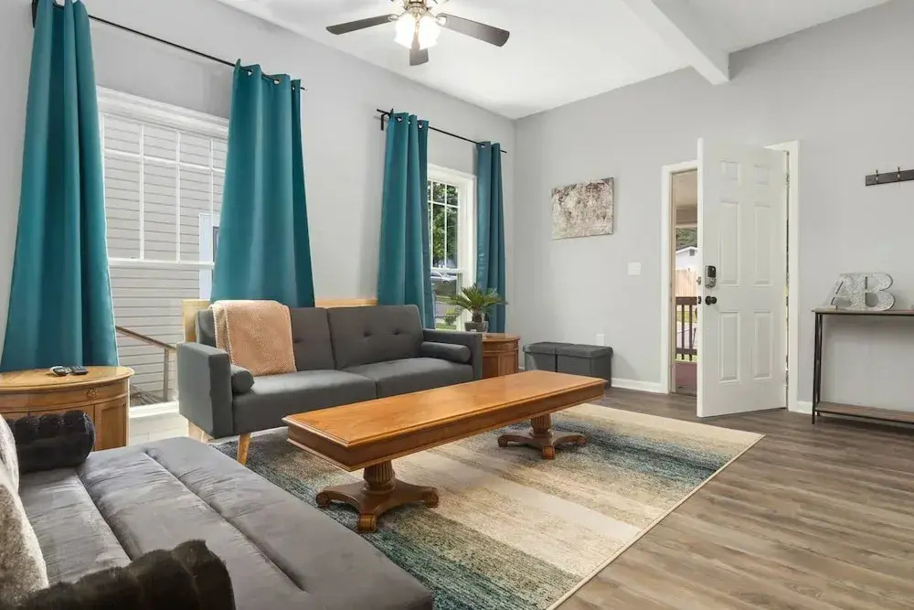 Recently Renovated Chic Durham Farmhouse