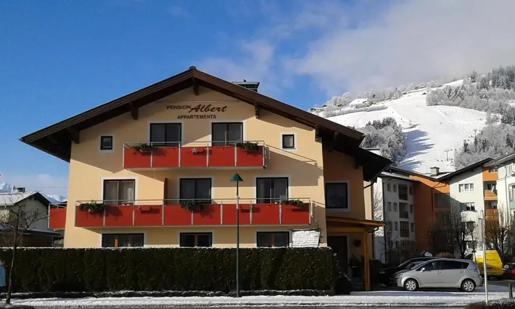 Appartement Pension Albert summercard and free parking included