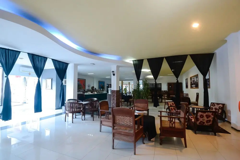Airy Sukapura DR Wahidin 52 Cirebon