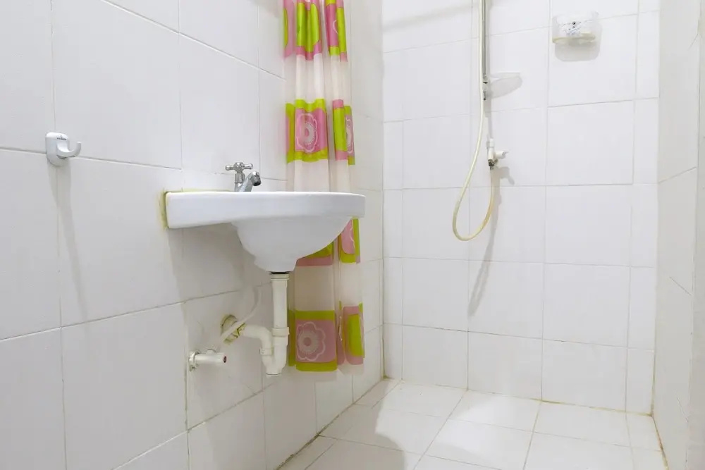 OYO 761 Caza Southville Apartelle