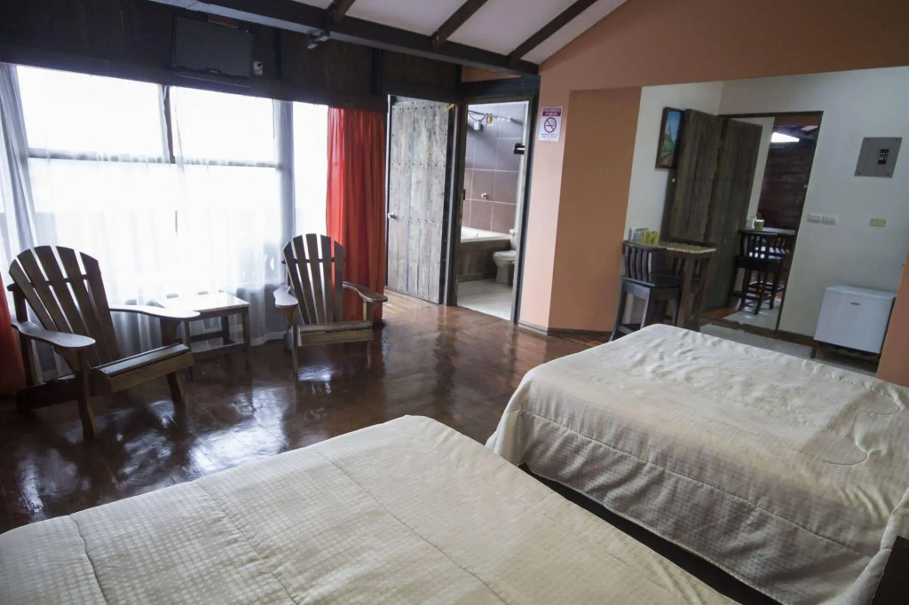 Hotel Alto Palomo
