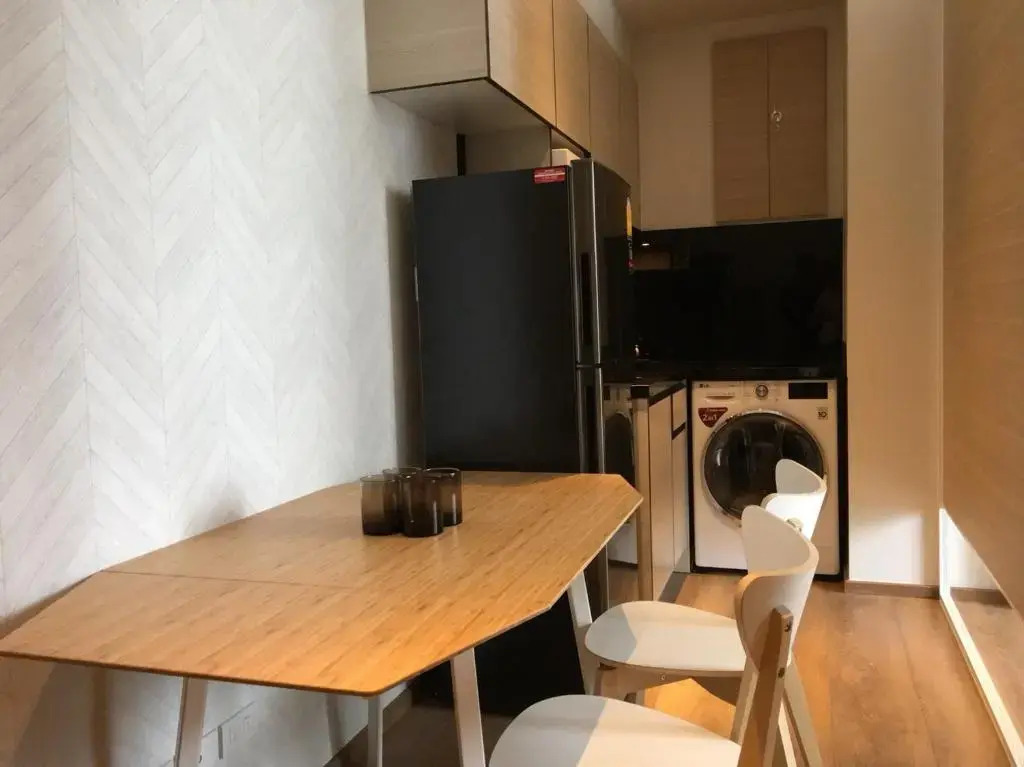 Park Origin Sukhumvit24 (1bedroom) ( Gfeel Agency )