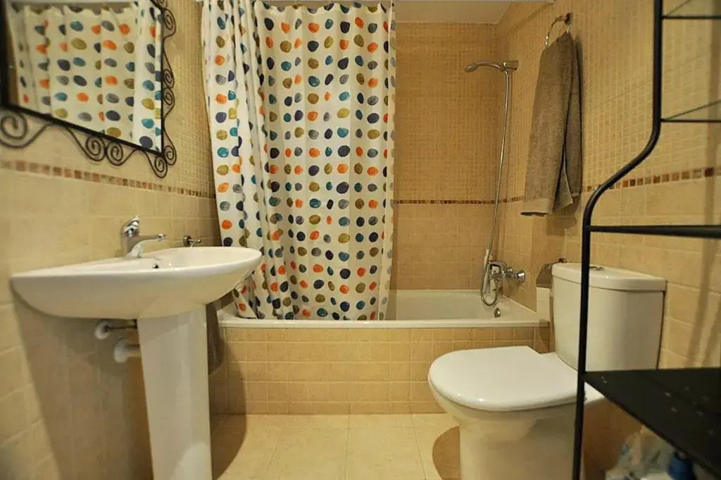1095 Aquamarina