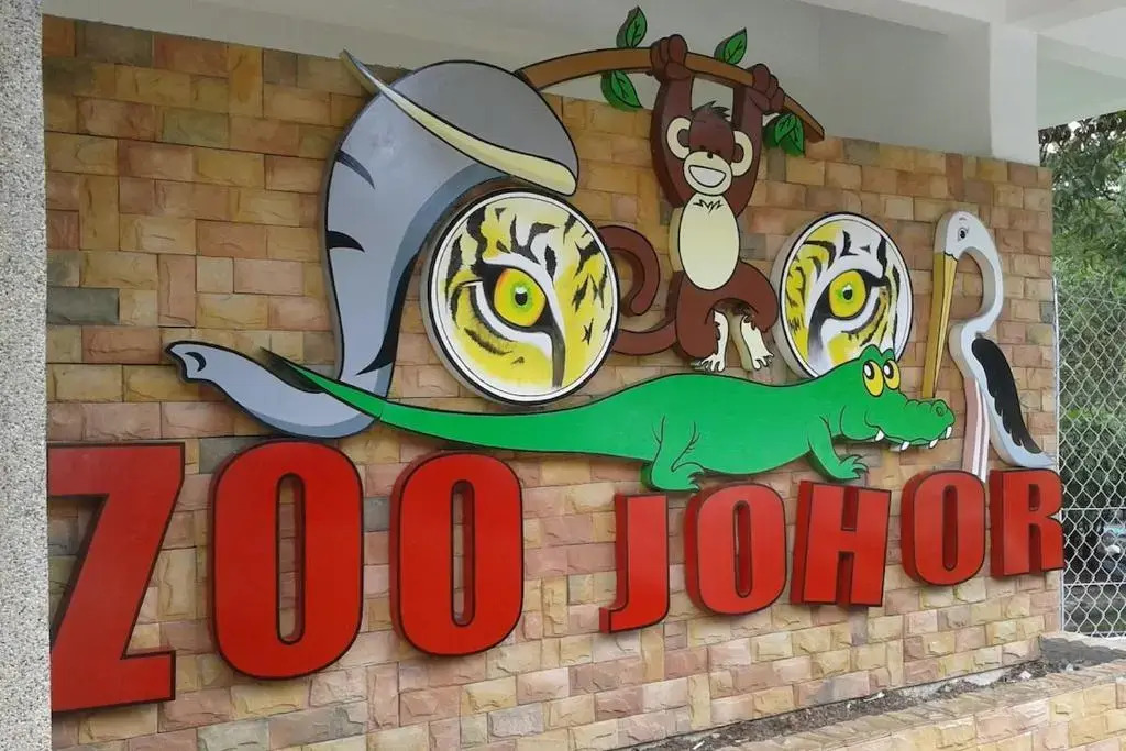 Adra Homestay, Danga Bay Apartment , JB town 3 rooms