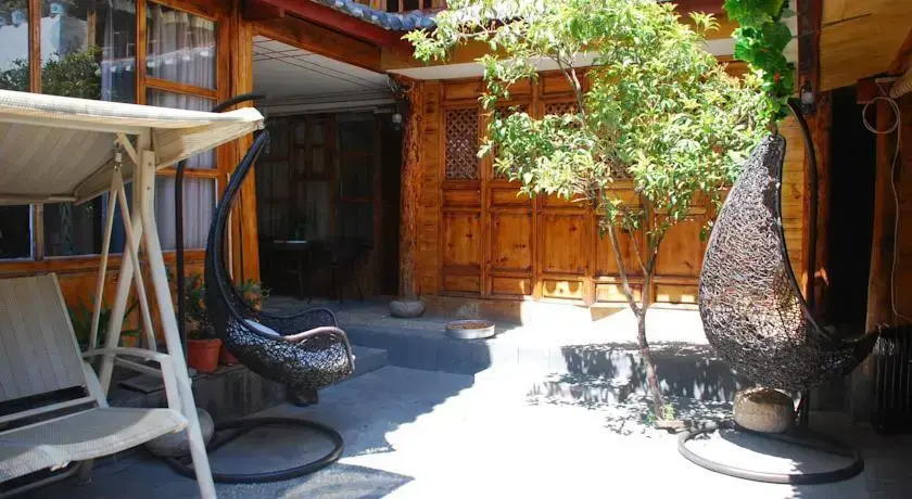 Lijiang Happy Inn