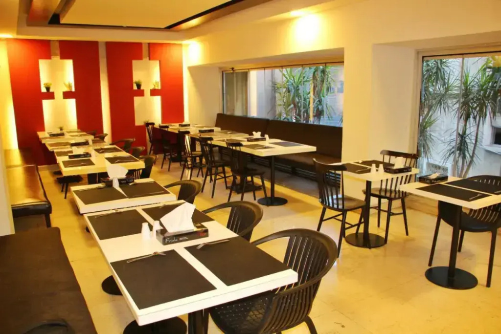 Le Marly Hotel