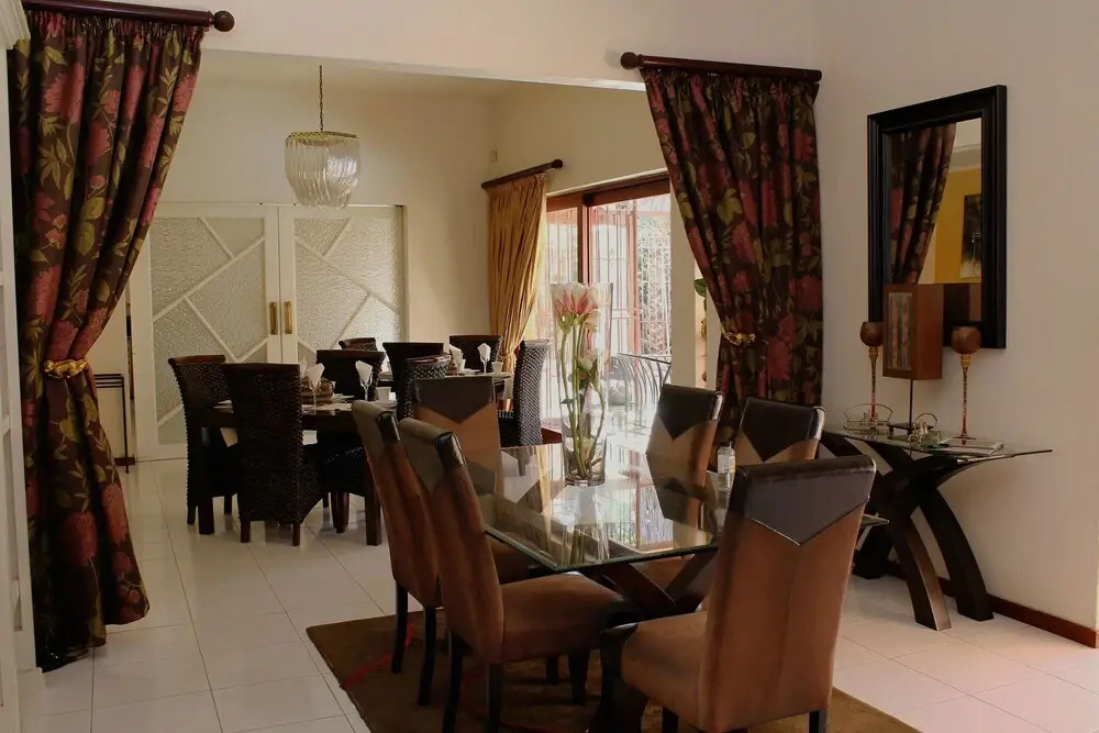 Ravinala Guest House