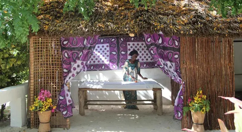 Mangrove Lodge