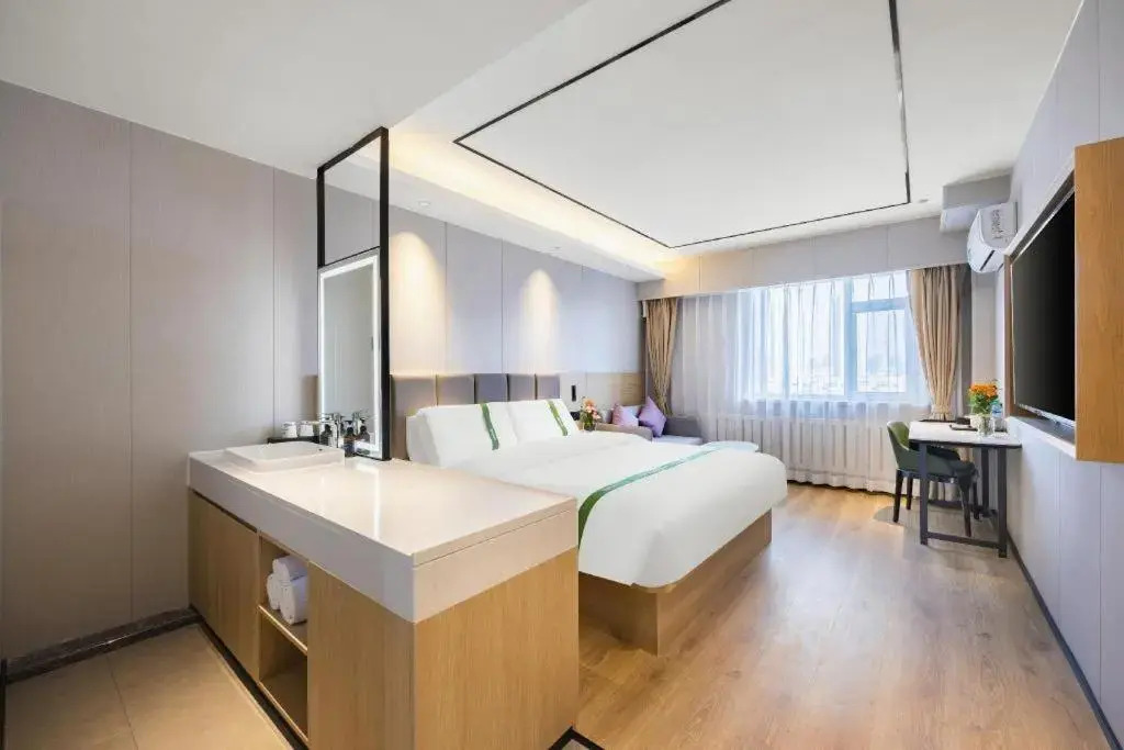 GreenTree Inn LiaoNing ShengYang TieXi HuaXiang Road Express Hotel
