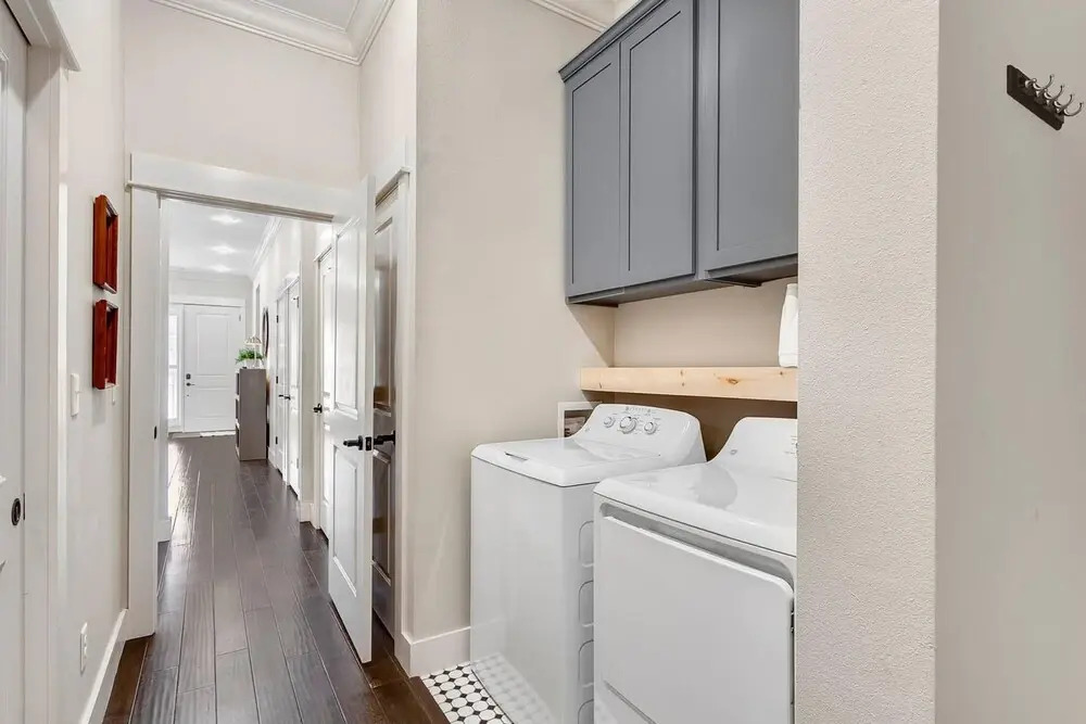 Harribo Townhome - Walk Everywhere - Downtown Fay