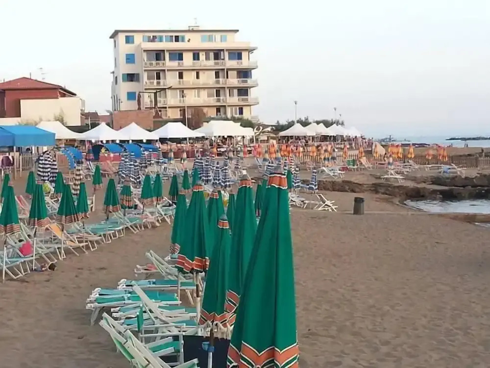 Piccolo Hotel