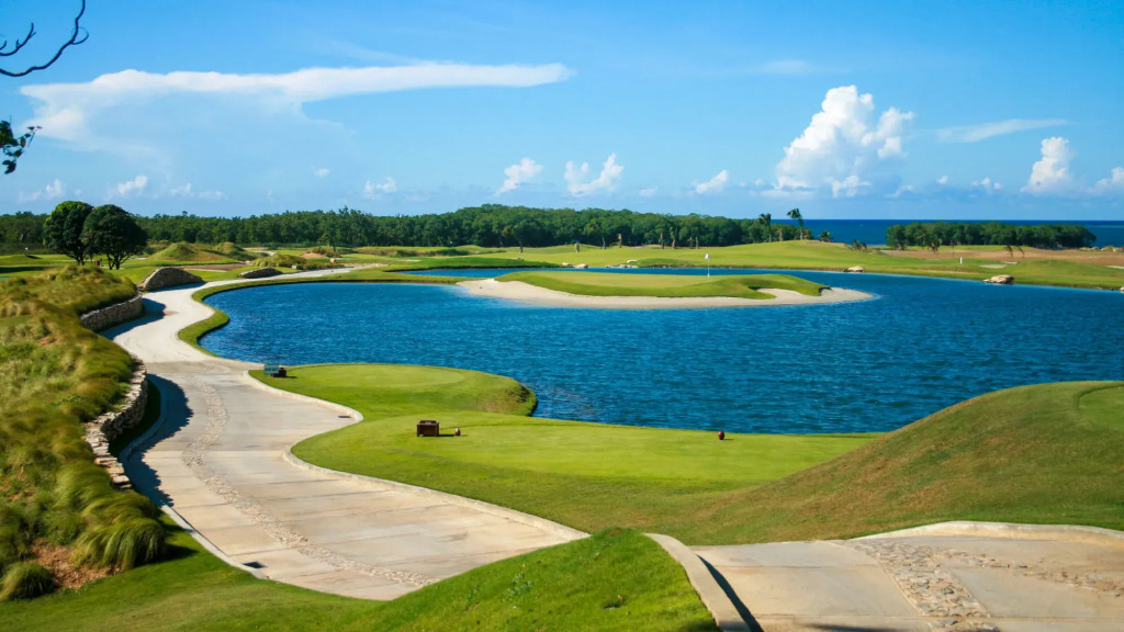 Pristine Bay Resort