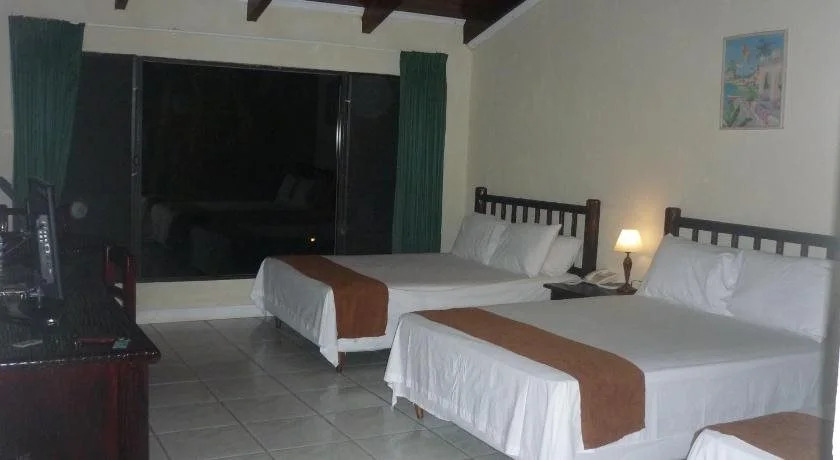 Hotel MarBrissa