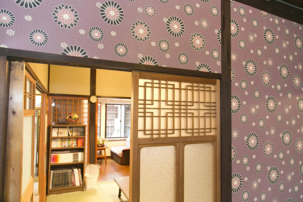Female-Only Guesthouse Tomari-ya