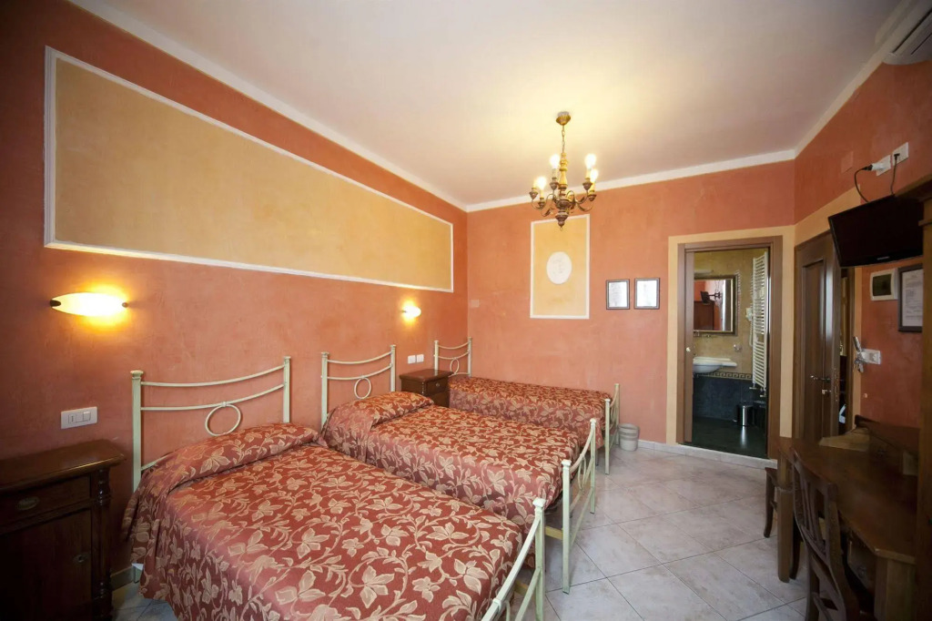 Hotel Merlini