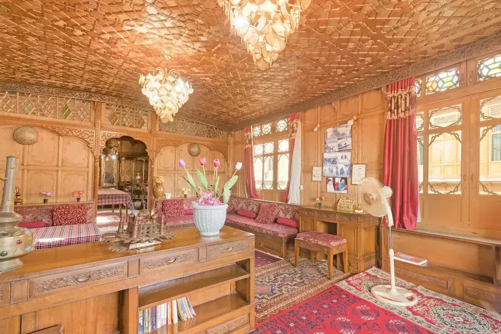 GuestHouser 3 BHK Houseboat d520