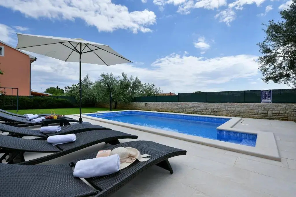 House Vedran 1125