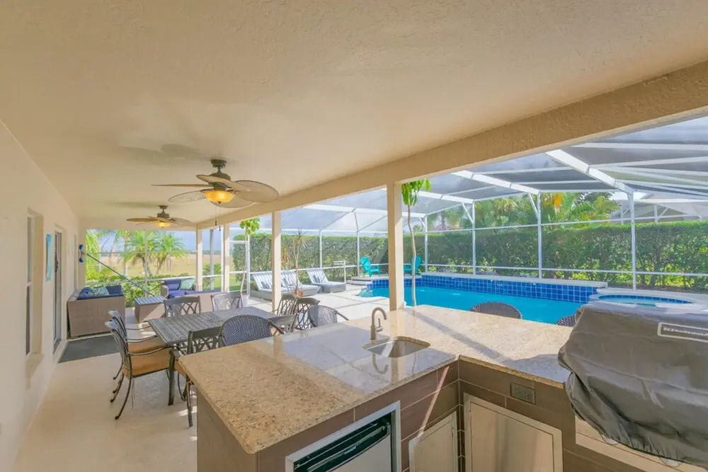 Villa Cayman - 132 Lockbreeze by Fairytale VR