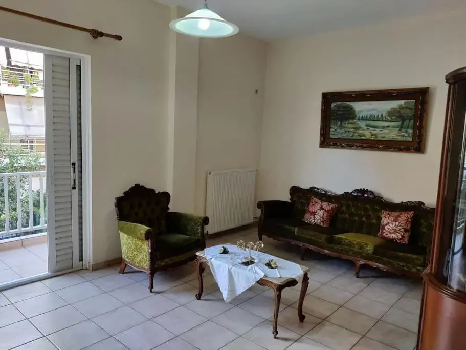 Kostas'House2