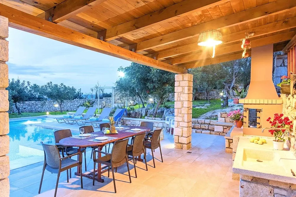 Cretan Lux Villa Heated Pool