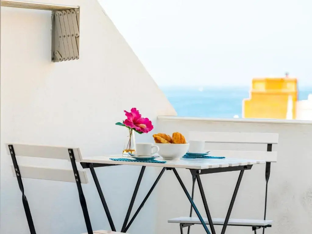 97 HERMOSA MARINA PRIMAVERA CON TERRAZA y PISCINA
