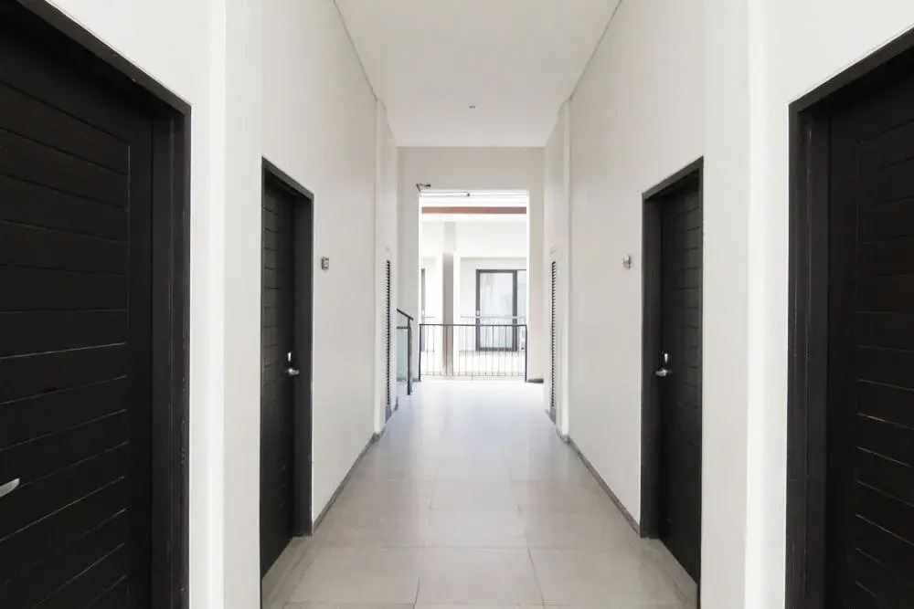 艾里巴厘岛水明漾克罗波坎乌玛拉斯克雷钦 8 号高级酒店(Airy Premier Seminyak Kerobokan Umalas Klecung 8 Bali)