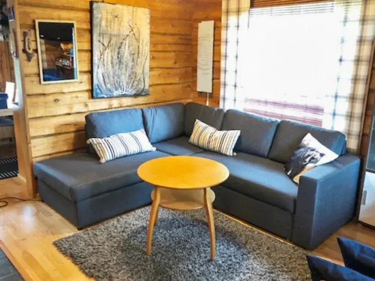 Holiday Home Pelkkaveska