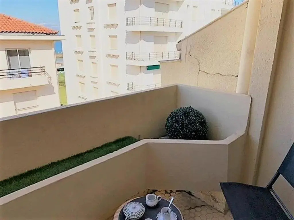Appartement Saint-Jean-de-Luz, 1 pièce, 2 personnes - FR-1-4-593