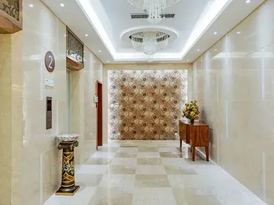 Shennong Hotel
