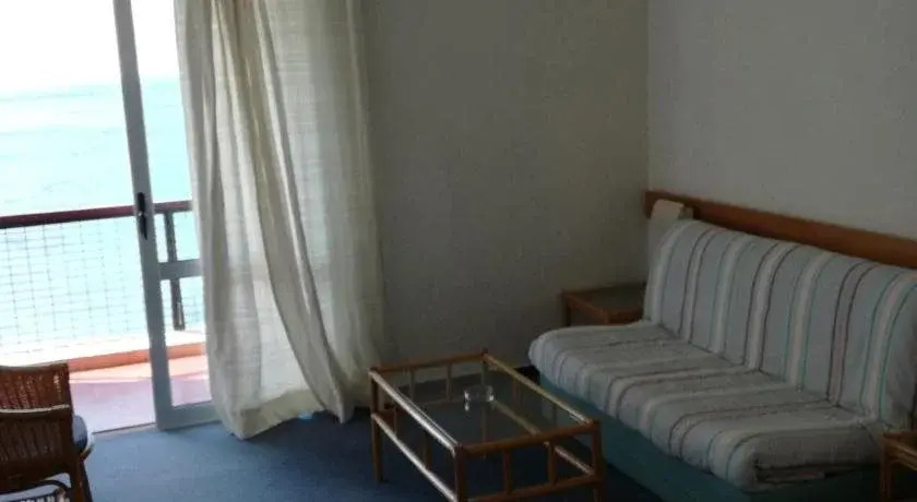 Apollon Suites