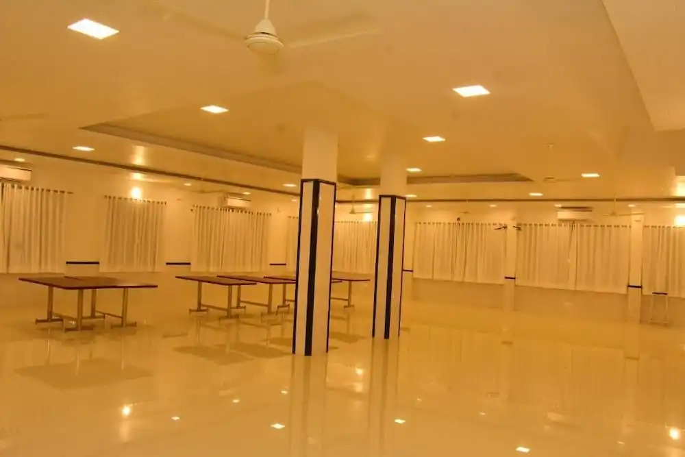Bagpac 006 Hotel Jagadguru