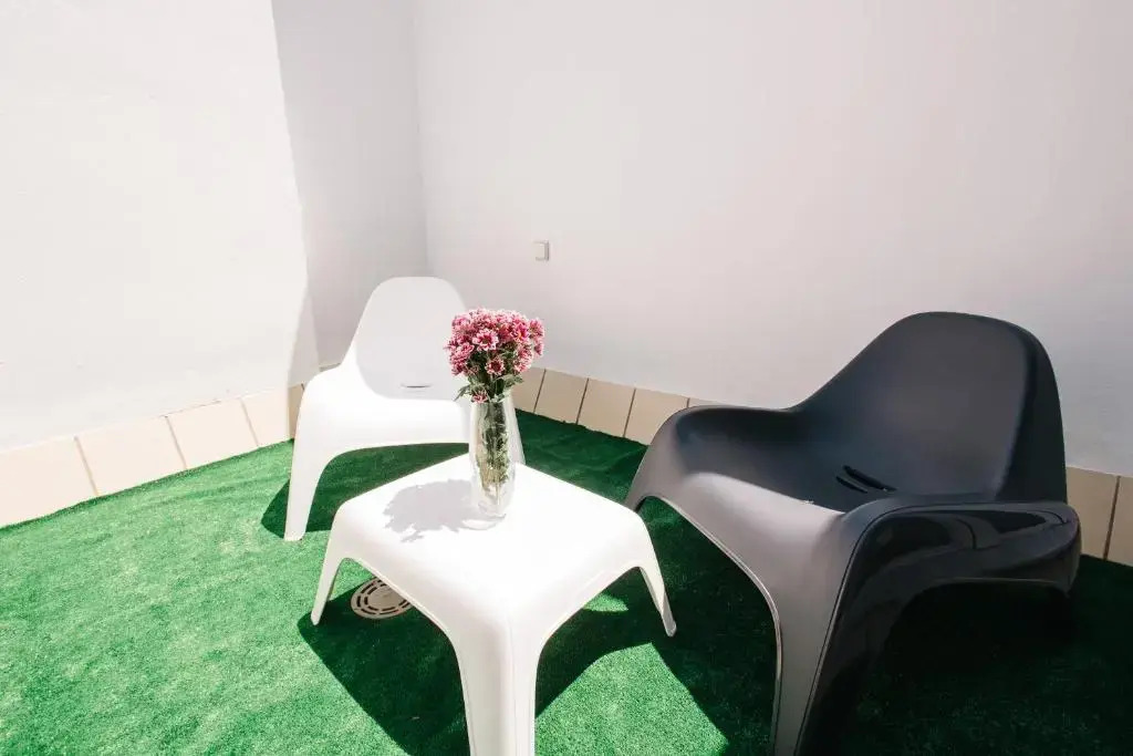 Hostly Acetres 2A-Penthouse in City Center-Fibre-Parking Opt