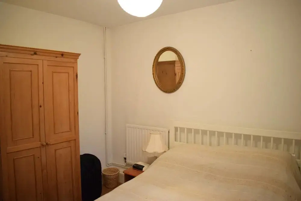Calm 3 Bedroom Apartment in Wandsworth