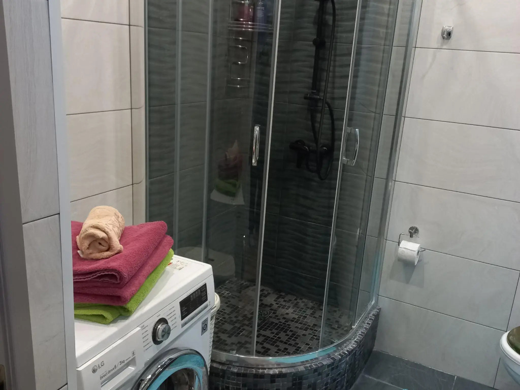 Rauschen Prestige (Раушен Престиж) на улице Динамо 12