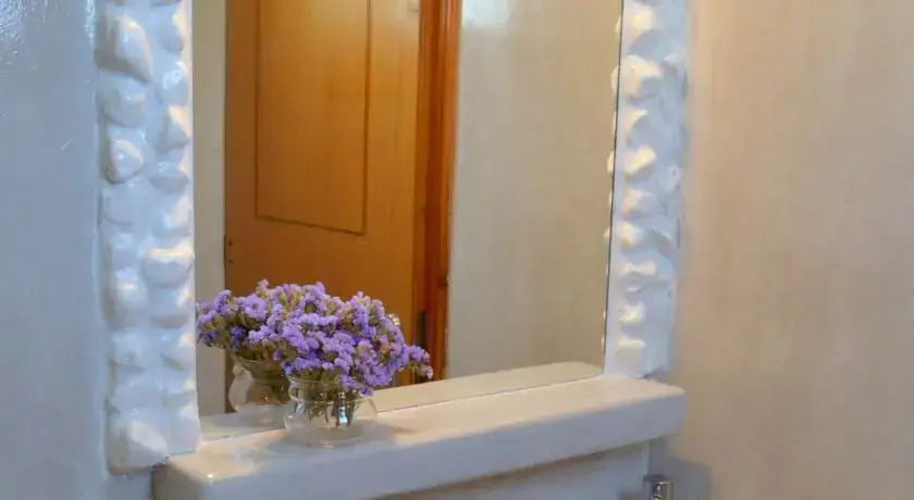 Niki Rooms