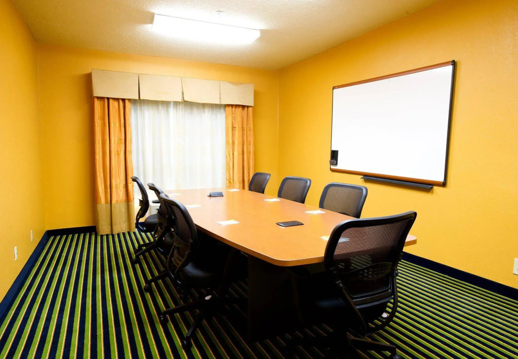 Fairfield Inn Arlington Near Six Flags