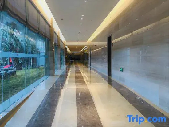 Yuhuan Grand Hotel