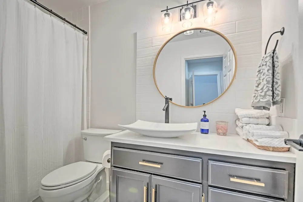 1 Mi to Drinks & Dining: Getaway in Grants Pass