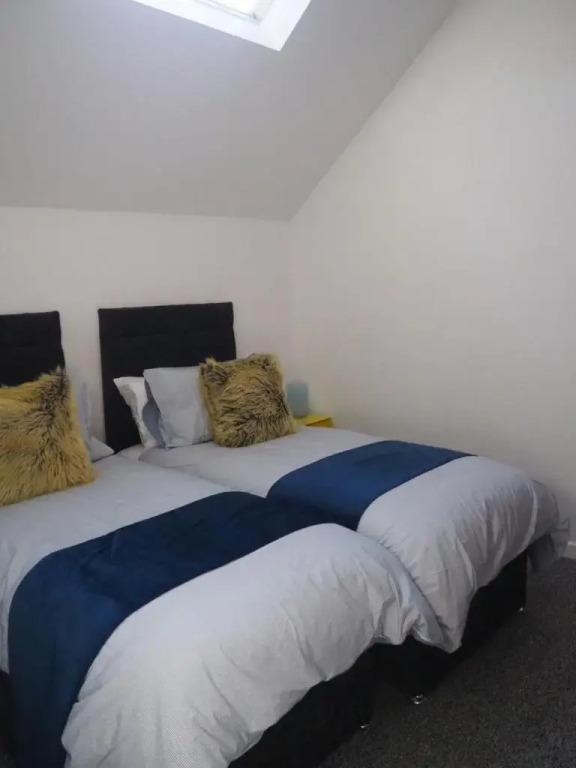 Beautiful 2BD Coastal Hideaway Central Worthing