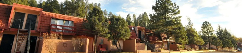 Pinecliff Village Resort