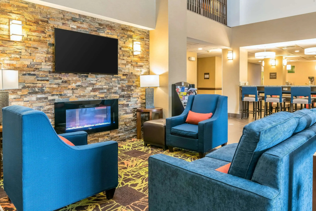 Comfort Suites Springfield I-70