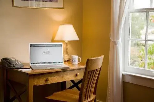 Chambered Nautilus Bed and Breakfast Inn