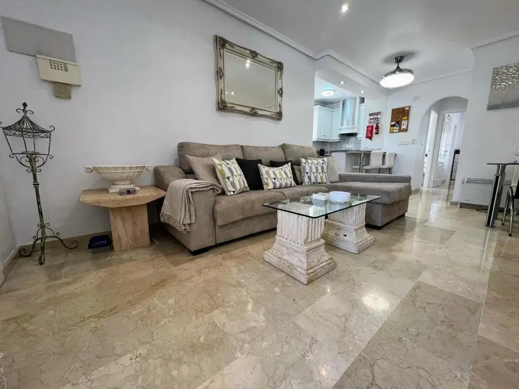 Nice Ground Floor Apartment with Communal Pool in Los Dolses LD279