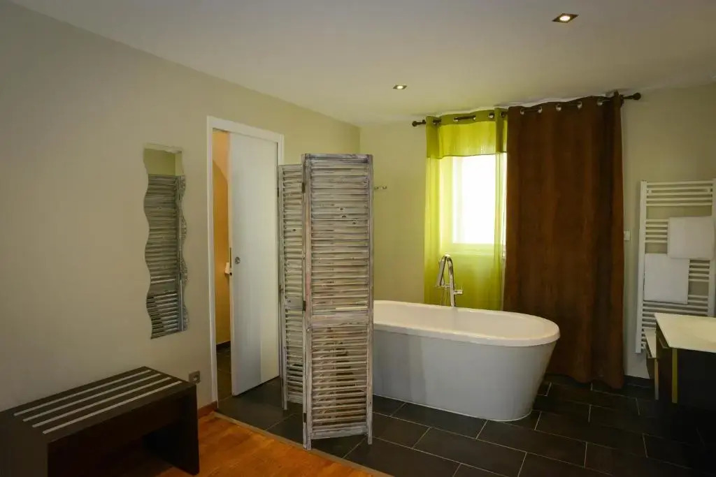 Logis Hôtel Restaurant lAuberge Normande