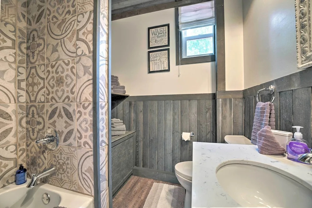 Historic Westfield Home: 2 Mi to Lake Erie!