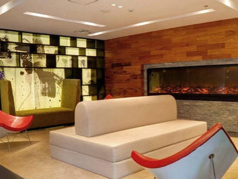 Taiyuan Tongluowan Square Heyi Hotel