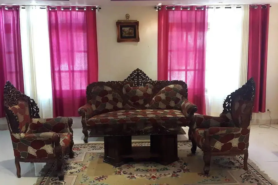Manali Apple Valley Cottage