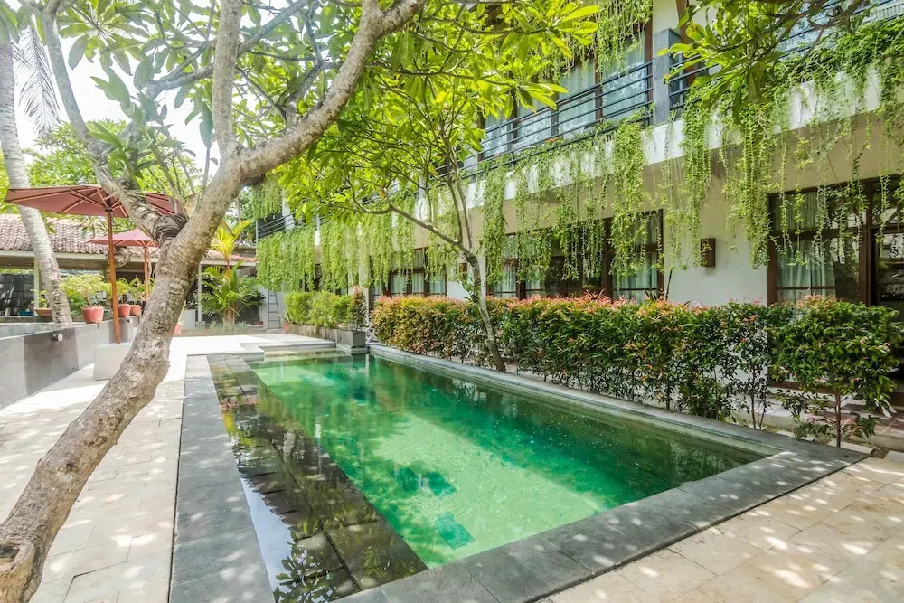 ZEN Rooms Seminyak Kunti Nuansa